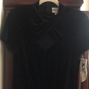 Women’s formal dress, 12P.